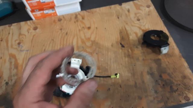 замена подрулевого шлейфа Nissan Pathfinder экономия 9000 руб. смотреть онлайн