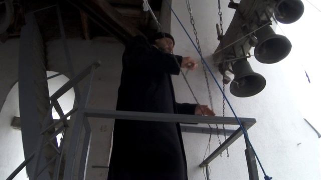 Колокольный звон к вечерне 26.11.2022 смотреть онлайн