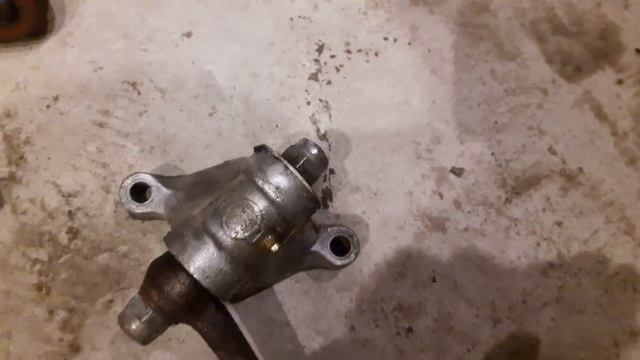 Иж-27175(ваз-2105;04;07)поломка рулевого маятника смотреть онлайн