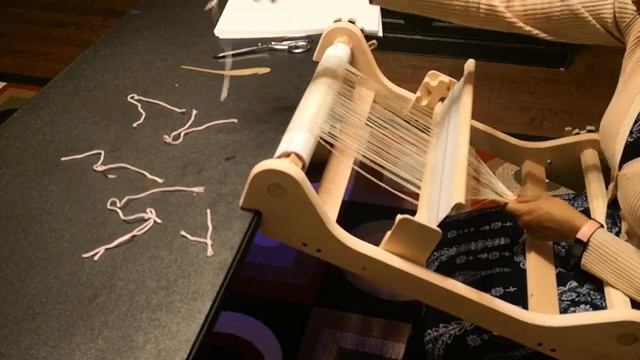 Hybrid Warping An (Ashford) Rigid Heddle Loom (Part 3 Of 3) [8ysC_viEUmM].mp4