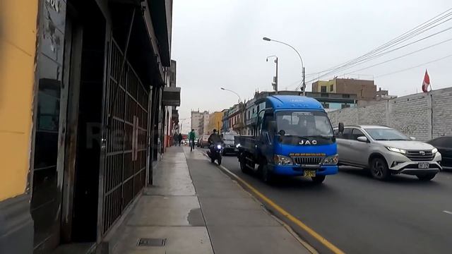 CENTRO DE LIMA lleno de EXTRANJERAS. Jirón Zepita alrededores | Walking in Perú смотреть онлайн