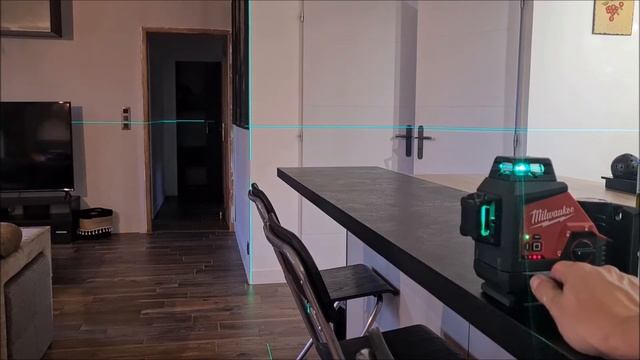 Test du laser Milwaukee M12 3PL-401C par Nicolas | 4933478102 смотреть онлайн