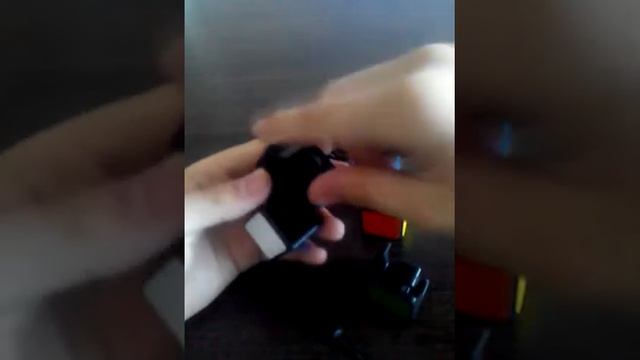Как разобрать кубик Рубика 2на2? смотреть онлайн