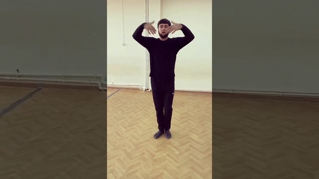 4-вы Видео Урок Лезгинки , связка из двух комбинации рук смотреть онлайн