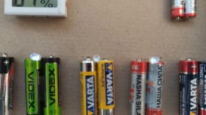 Сколько же времени светит светодиод от двух батареек. Какие батарейкли лучше, честный тест батареек