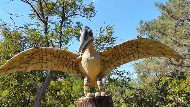 ЖИВЫЕ ДИНОЗАВРЫ смотреть онлайн