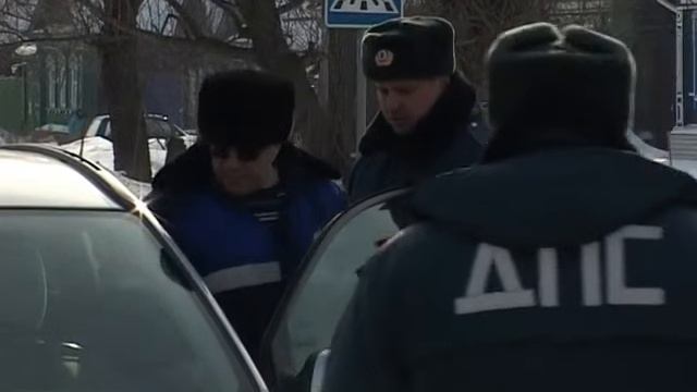 В Поселках провели рейд 'Внимание пешеход' Март 2013 год. смотреть онлайн