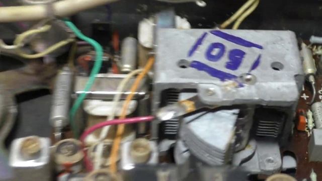 СМОТРИТЕ ЧТО МОЖНО НАЙТИ В СТАРОМ ПРИЁМНИКЕ С ДРАГ-МЕТАЛЛОВ смотреть онлайн