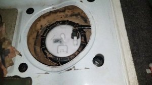 Ниссан Кашкай. Замена топливного насоса. Конструкторский бред от инженеров Ниссан?