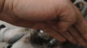 Замена задних колодок и тормозного диска Hyundai Tucson 2008 AWD 2.0 бензиновый