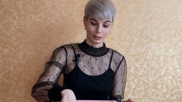 РАСПАКОВКА GOLDAPPLEBOX бьютибокс 2023 new years edition (gold apple book) от Золотого Яблока смотреть онлайн