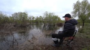 Ловля Крупного Карася в Києві ! Рибалка на Поплавець .Рибалка Україна.