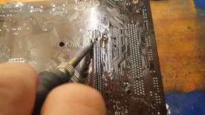 Замена слота PCI-E x16 на материнской плате