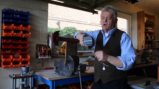 1929 Serpentine Coil Winding Jig смотреть онлайн