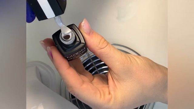 Градиент молочной базой, ремонт ногтя полигелем, затек смотреть онлайн