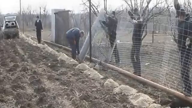 Установка шарнирной сетки (производства Унипласт) смотреть онлайн