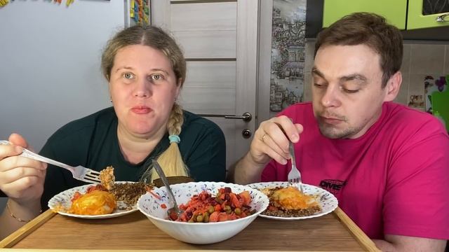 Очень вкусный МУКБАНГ, Дима болтает без остановки. #семьятарлавиных #мукбанг смотреть онлайн