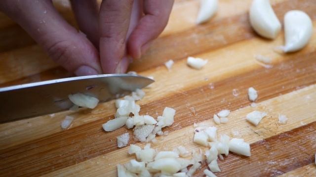 КАРТОШКА тушеная с ГРИБАМИ. Рецепт в КАЗАНЕ на костре. смотреть онлайн