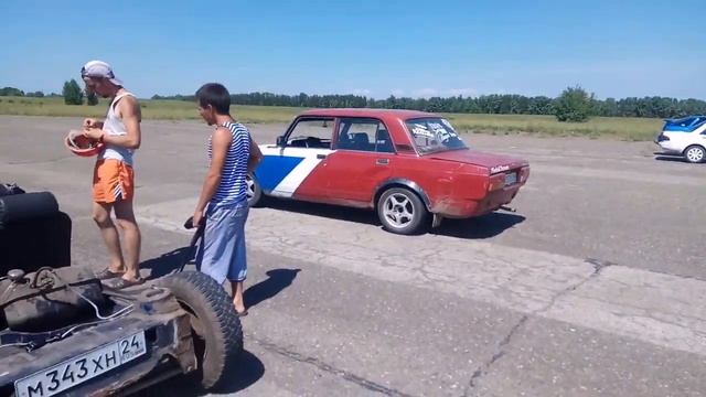 ВАЗ 2106. Подготовка к гонке . смотреть онлайн
