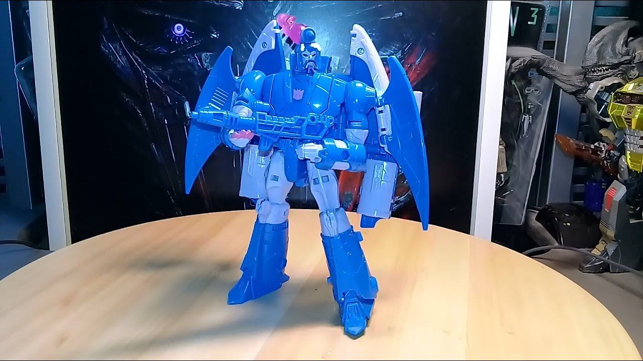 Unpackaging + Review! Studio Series 86/10 Sweep, Voyager Class by Hasbro. смотреть онлайн