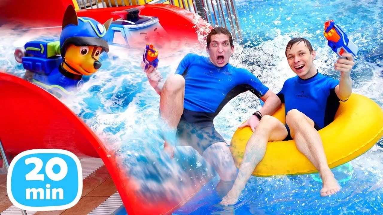 Школа героев Акватим в аквапарке - Битва на бластерах! Щенячий Патруль в видео про игры в бассейне смотреть онлайн