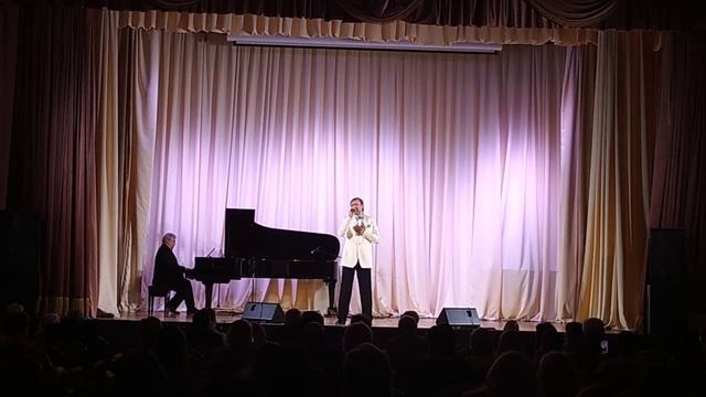 Доченька за роялем Игорь Полтавцев поет Павел Диденко стих Павел Диденко смотреть онлайн