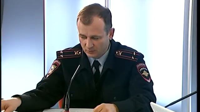 Полицейский Андрей Швыдченко: Участковый должен приходить к жильцам раз в полгода смотреть онлайн