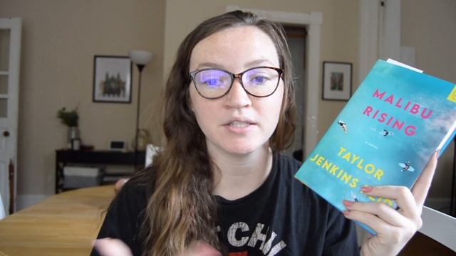 I joined a book club for the 1st time... here's how it went! // reading Malibu Rising [SPOILERS] смотреть онлайн