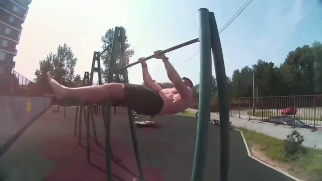 Что Вас больше привлекает в Street Workout : динамика , статика или база ? смотреть онлайн