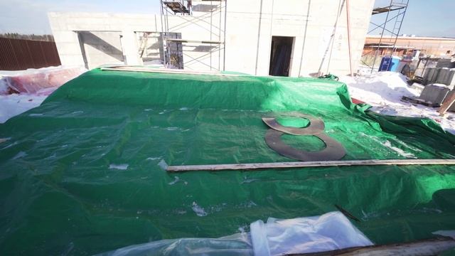 Обзор дома из полистиролбетона  | Какая кровля лучше?