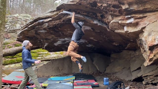 Cumberlands/Pep Boys Bouldering - Big Gulp Stand V9 смотреть онлайн