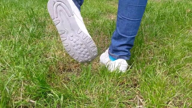 Кожаные кроссовки Run смотреть онлайн