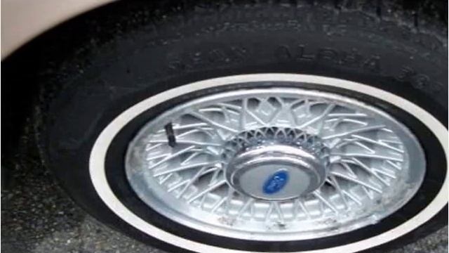 1993 Ford Crown Victoria available from Riverside Truck Sale смотреть онлайн