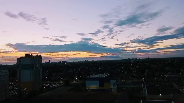СОЗЕРЦАЮ ПОТРЯСАЮЩЕ КРАСИВЫЙ ЗАКАТ 🌆 НЕПОВТОРИМО !!! зарисовки для моих друзей смотреть онлайн