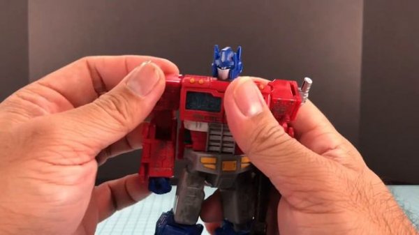 Transformers Siege Optimus Prime REVIEW