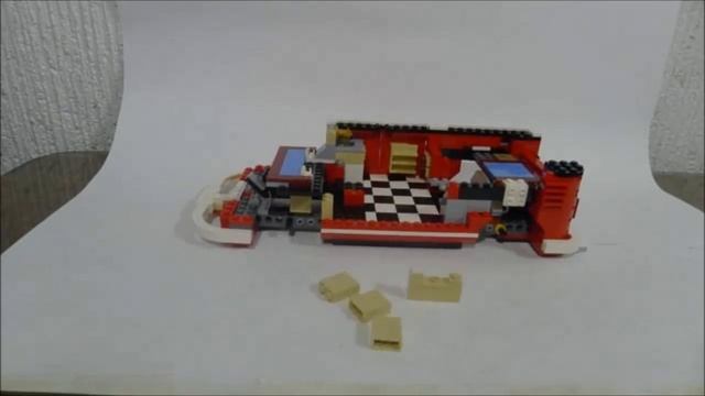 Lego 10220: Volkswagen T1 Camper Van Project смотреть онлайн