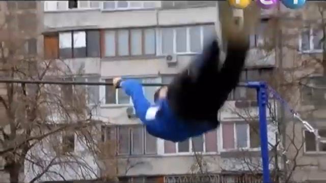 ТВ сюжет об установке Турников смотреть онлайн