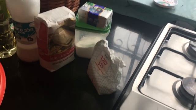 Готовим кухню к съемкам . Бесплатная рабочая сила на моей кухне. Израиль, март 2019 смотреть онлайн