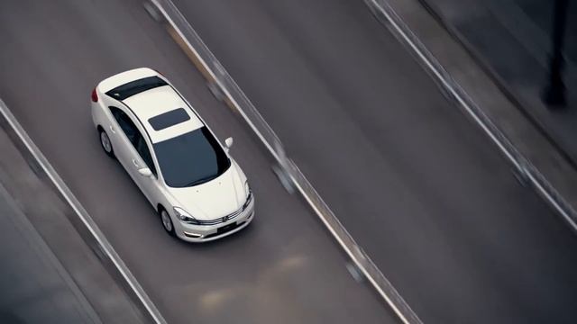 Седан DFM L60 смотреть онлайн