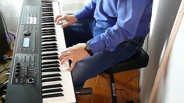 Город, которого нет — Roland Juno DS 76 смотреть онлайн