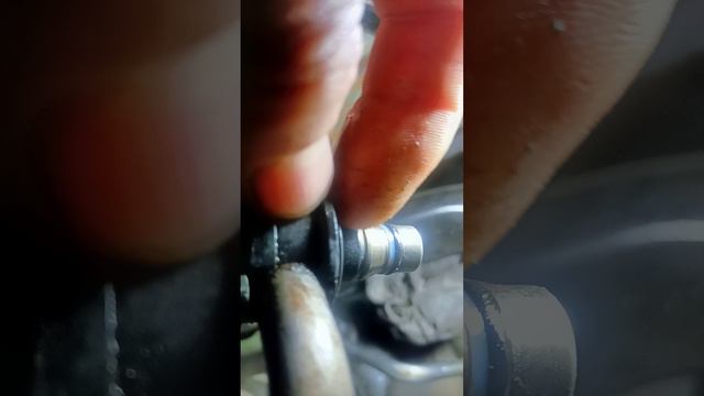 как снять шланги давления рулевой рейки вмв Х3