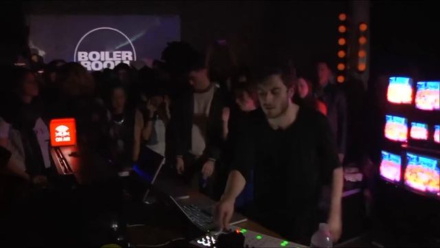 Nicolas Jaar Boiler Room NYC DJ Set at Clown & Sunset Takeover смотреть онлайн