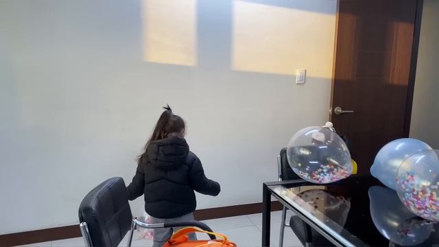 [Korea Vlog] День рождение мужа корейца. Ужинаем в офисе с родителями.#корея#korea#vlog#koreavlog смотреть онлайн