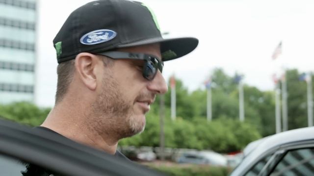 'My Boss Needs A Break' National Boss's Day | Ford Performance смотреть онлайн