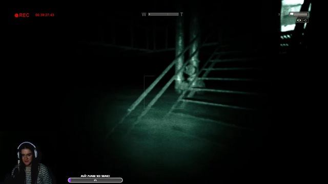 КОШМАРИМСЯ В OUTLAST смотреть онлайн