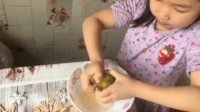 Сок яблочный своими руками. Больше не покупаем соки)))