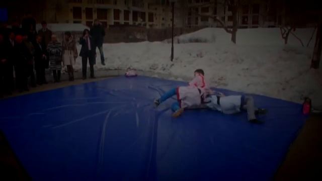 Казахская борьба. Праздник весны "Наурыз мейрамы". Москва смотреть онлайн