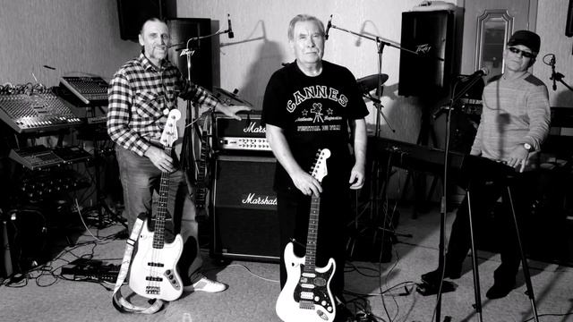 Нет тебя прекрасней. Песня записана на репетиции. смотреть онлайн