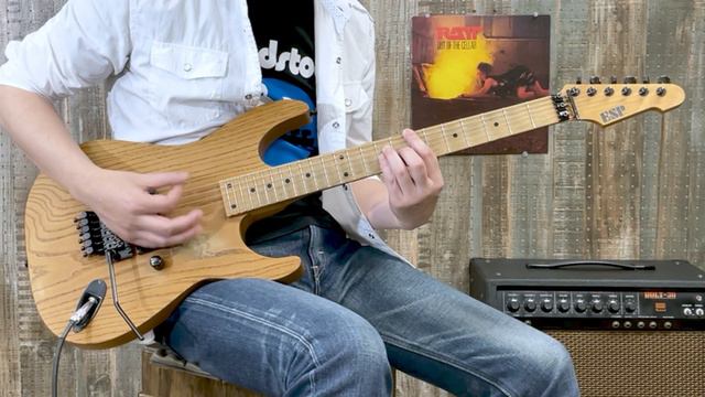 RATT / Round and Round Guitar cover - Warren DeMartini Setting & Play(Pod Go) смотреть онлайн