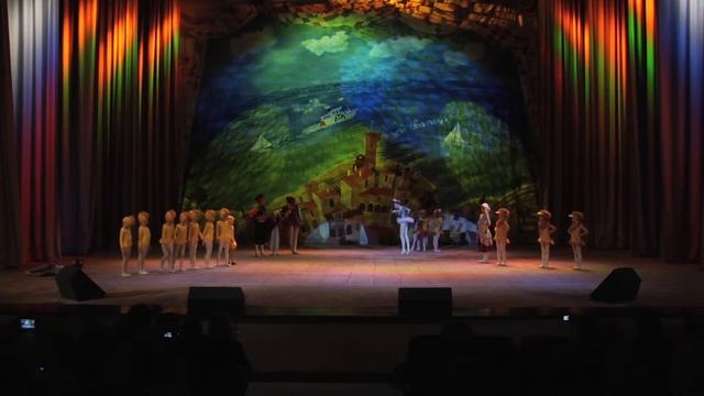 балет Гадкий Утенок соло Гадкого утенка смотреть онлайн